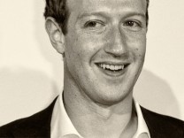 Mark Zuckerberg Awarded With Axel Springer Award In Berlin
